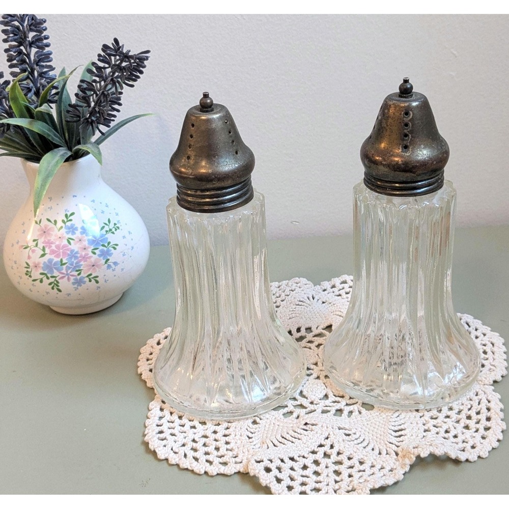Vintage Ribbed Glass Salt & Pepper Shakers Silver Tone Lids Art Deco Set